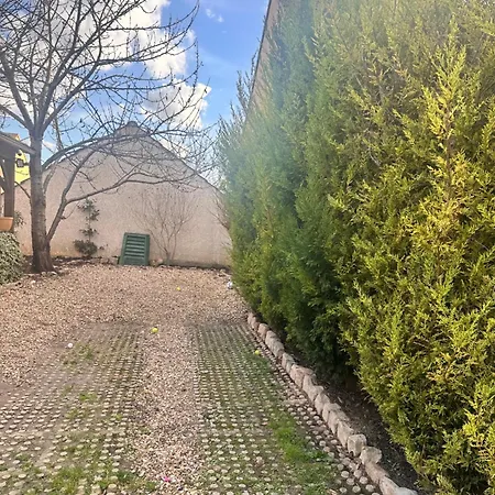 Casa de Férias Pavillon Tranquille & Parking Gratuit